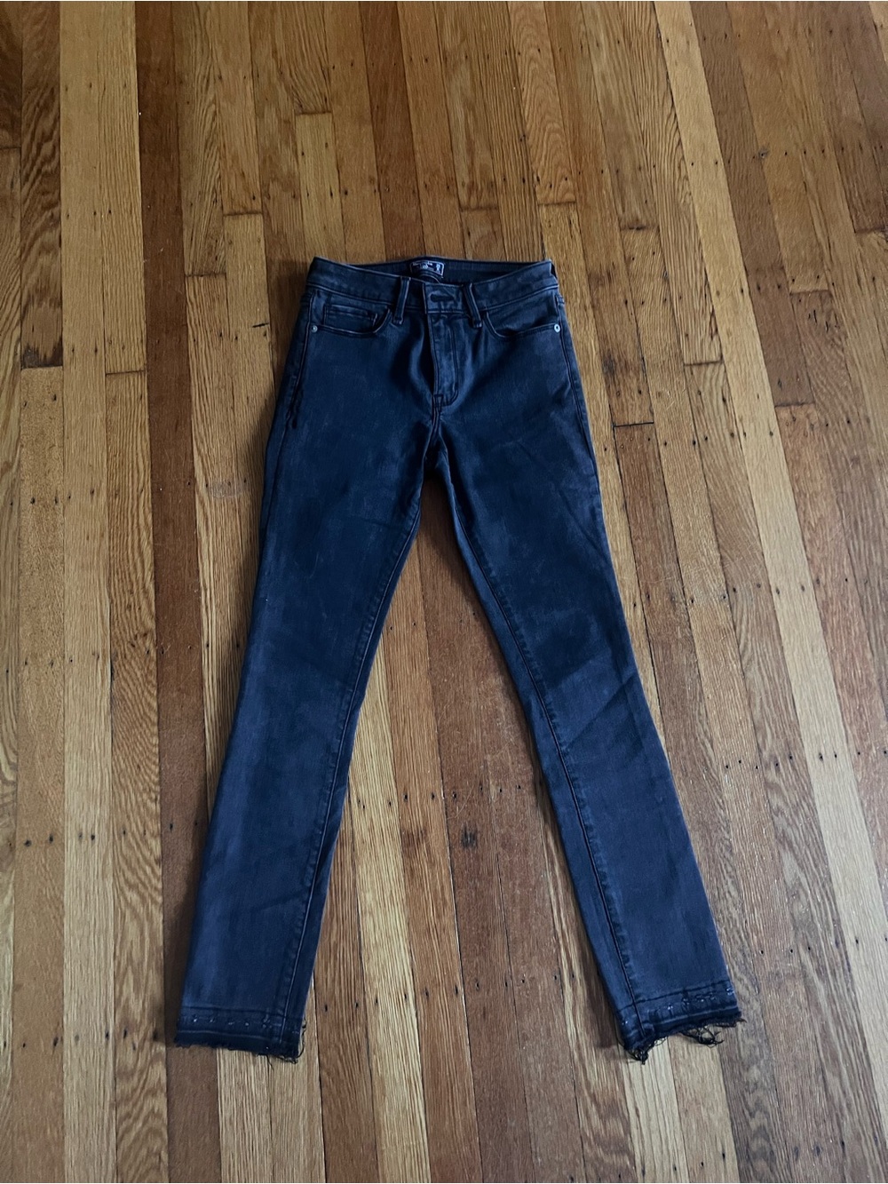Abercrombie & Fitch Faded Black Super Skinny Ankle Mid Rise Jeans 0L/25